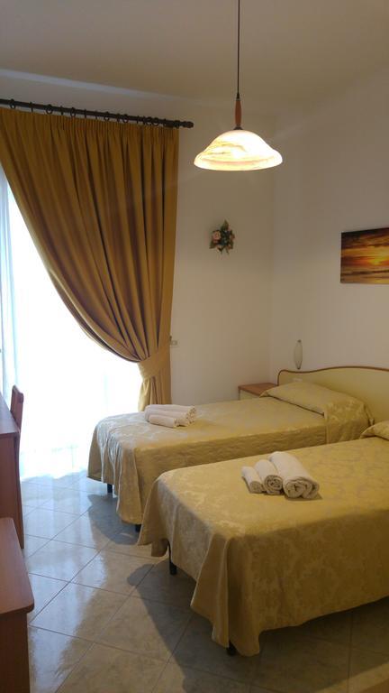 Villa Natalina Forio  Room photo